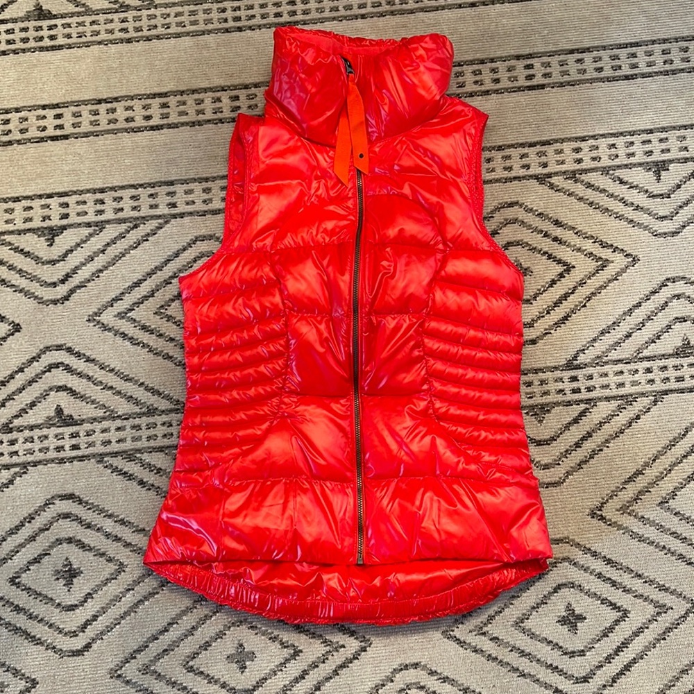 Lululemon vest
